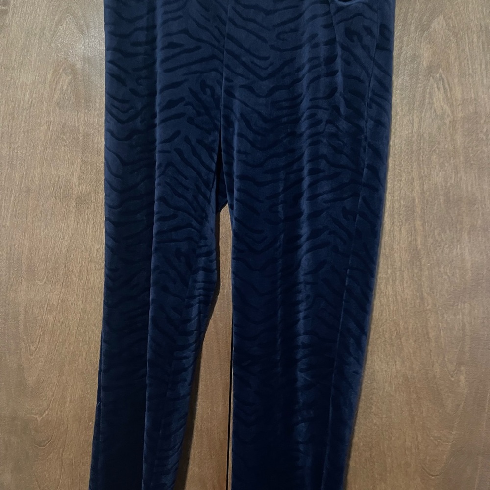 Chico's Midnight Blue Soft Pants size 2  12